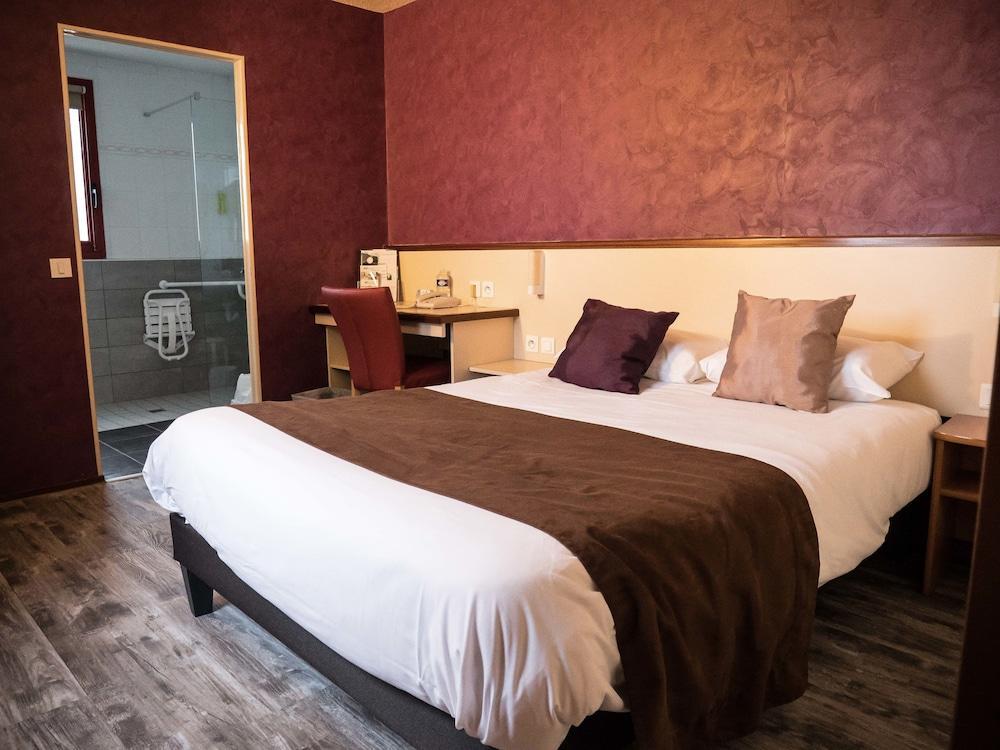 Brit Hotel Landivisiau Ngoại thất bức ảnh