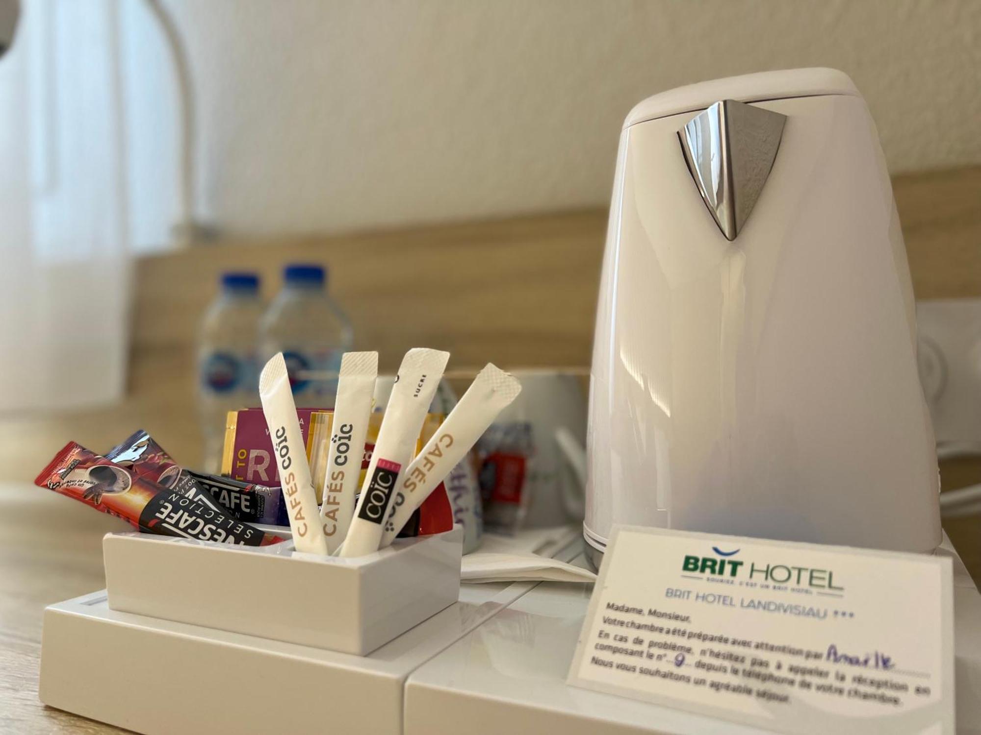 Brit Hotel Landivisiau Ngoại thất bức ảnh